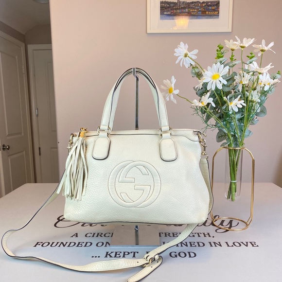 Gucci Handbags - Gucci GG Logo SoHo Shoulder bag Crossbody